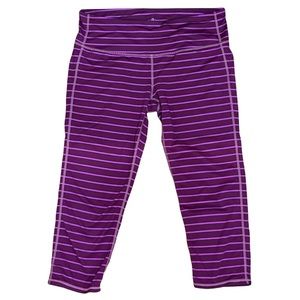LAST CHANCE !!! Athleta Capri Legging Purple striped Size M